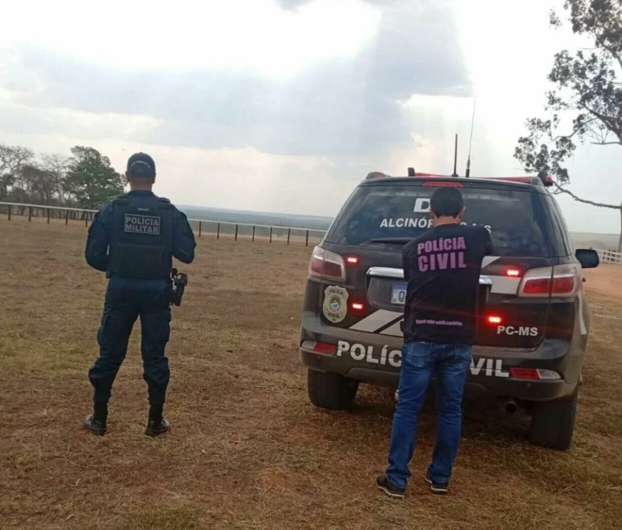 Imagem de compartilhamento para o artigo Foragido da Justiça por descumprir medida protetiva é preso na zona rural de Alcinópolis da MS Todo dia